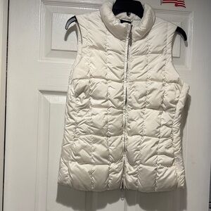 Maker Elegant Women's Cream Quilted Vest size 6